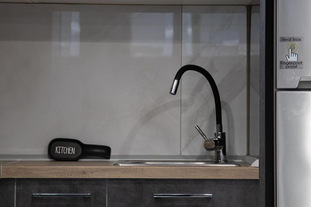 테살로니키 * Ck Modern Loft Near Seaside * 아파트 외부 사진